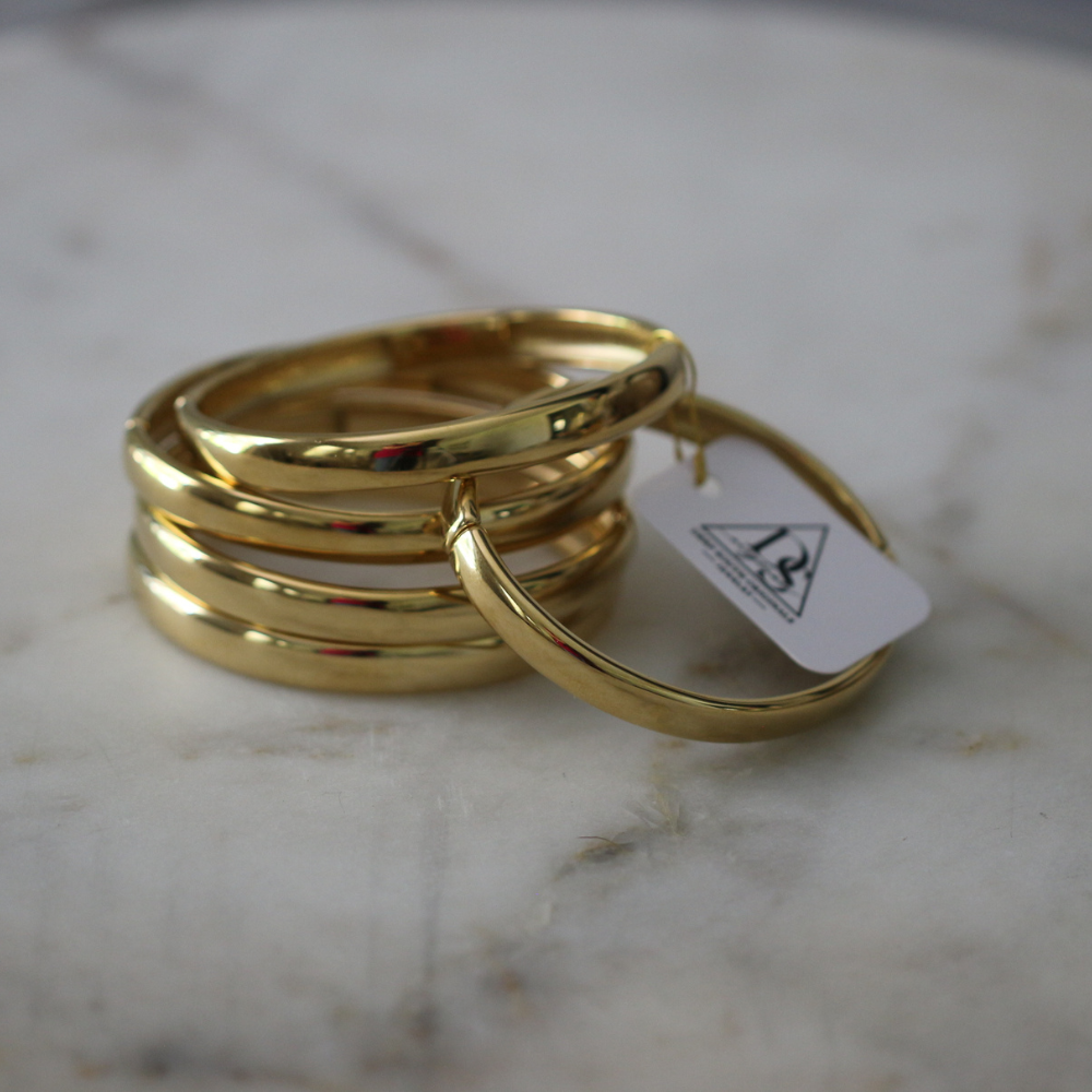 Heirloom Bangle 18K Gold Water Resistant Hinged Bracelet