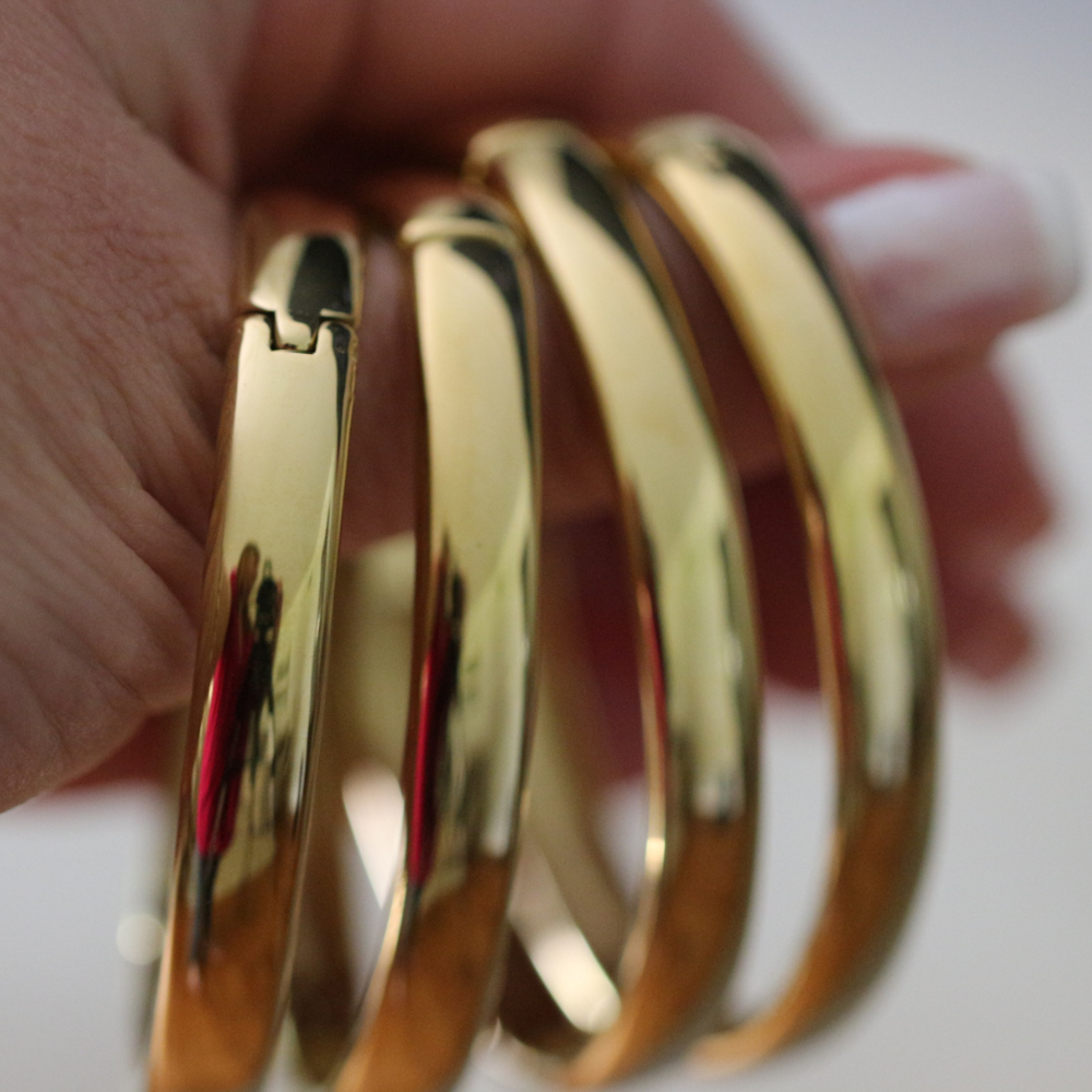 Heirloom Bangle 18K Gold Water Resistant Hinged Bracelet