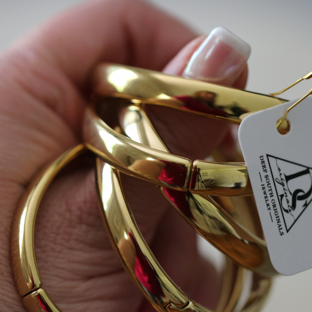 Heirloom Bangle 18K Gold Water Resistant Hinged Bracelet